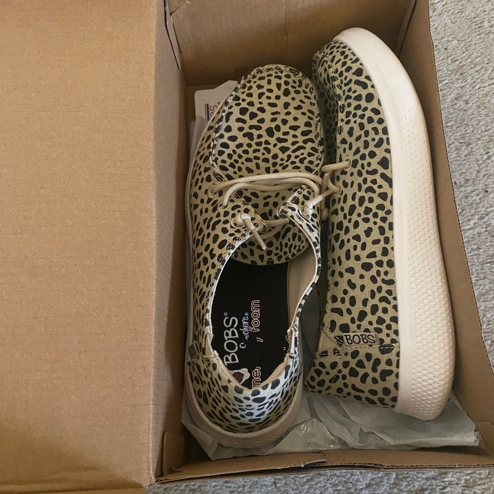 Sketchers Bobs leopard print sneakers